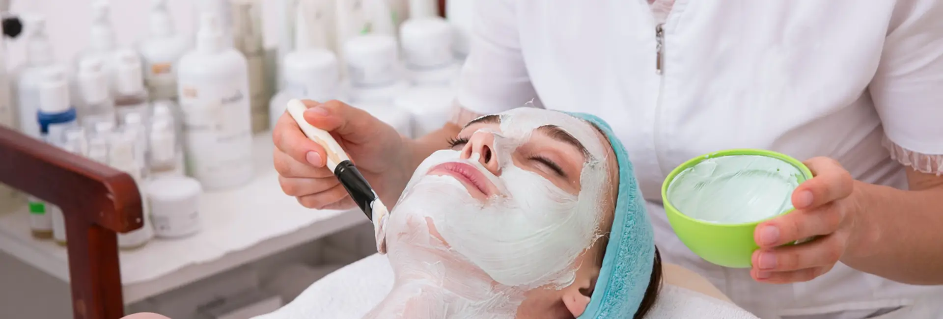 Whitening HydraFacial